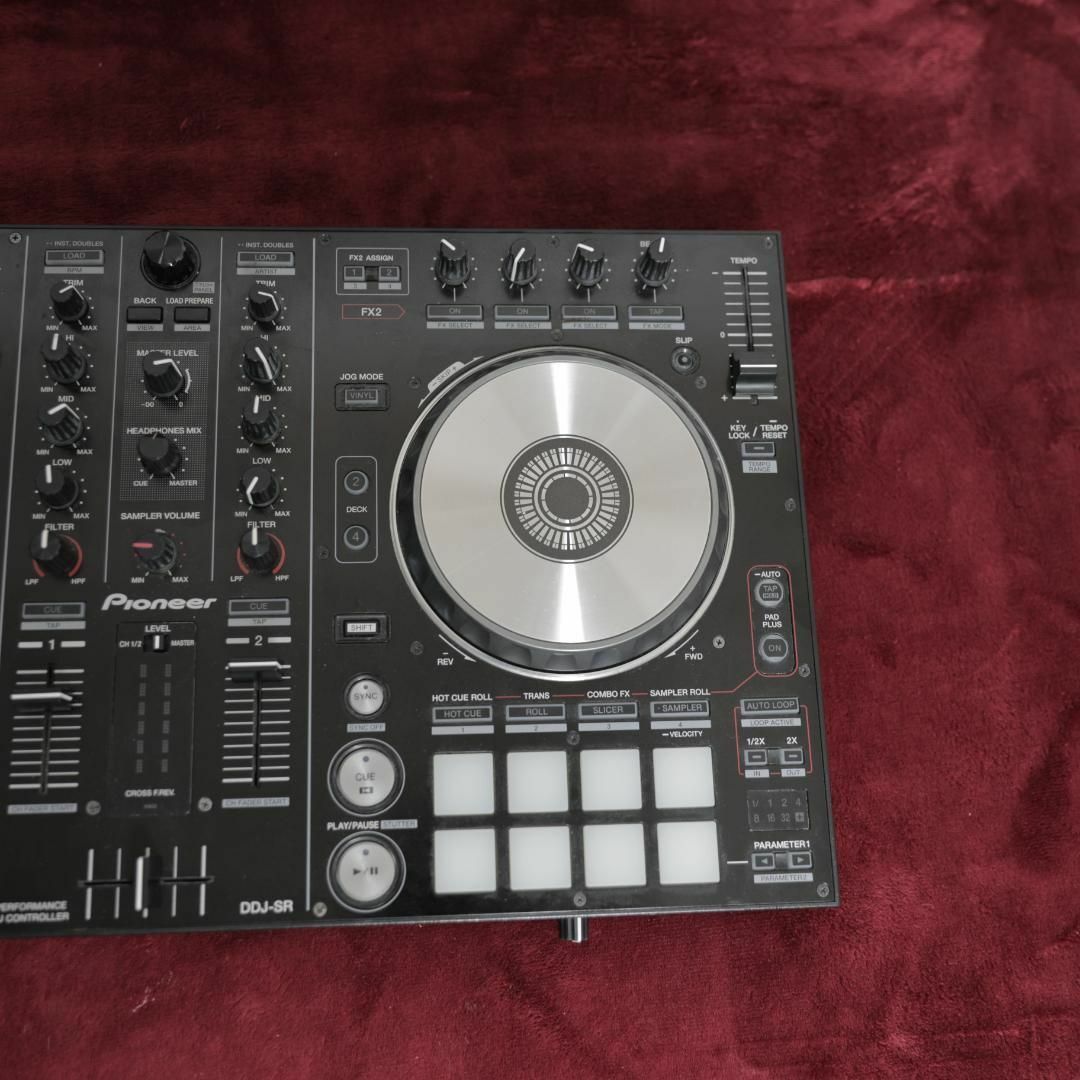 【6999】 Pioneer DDJ-SR パイオニア DJコントローラー 楽器のDJ機器(ターンテーブル)の商品写真