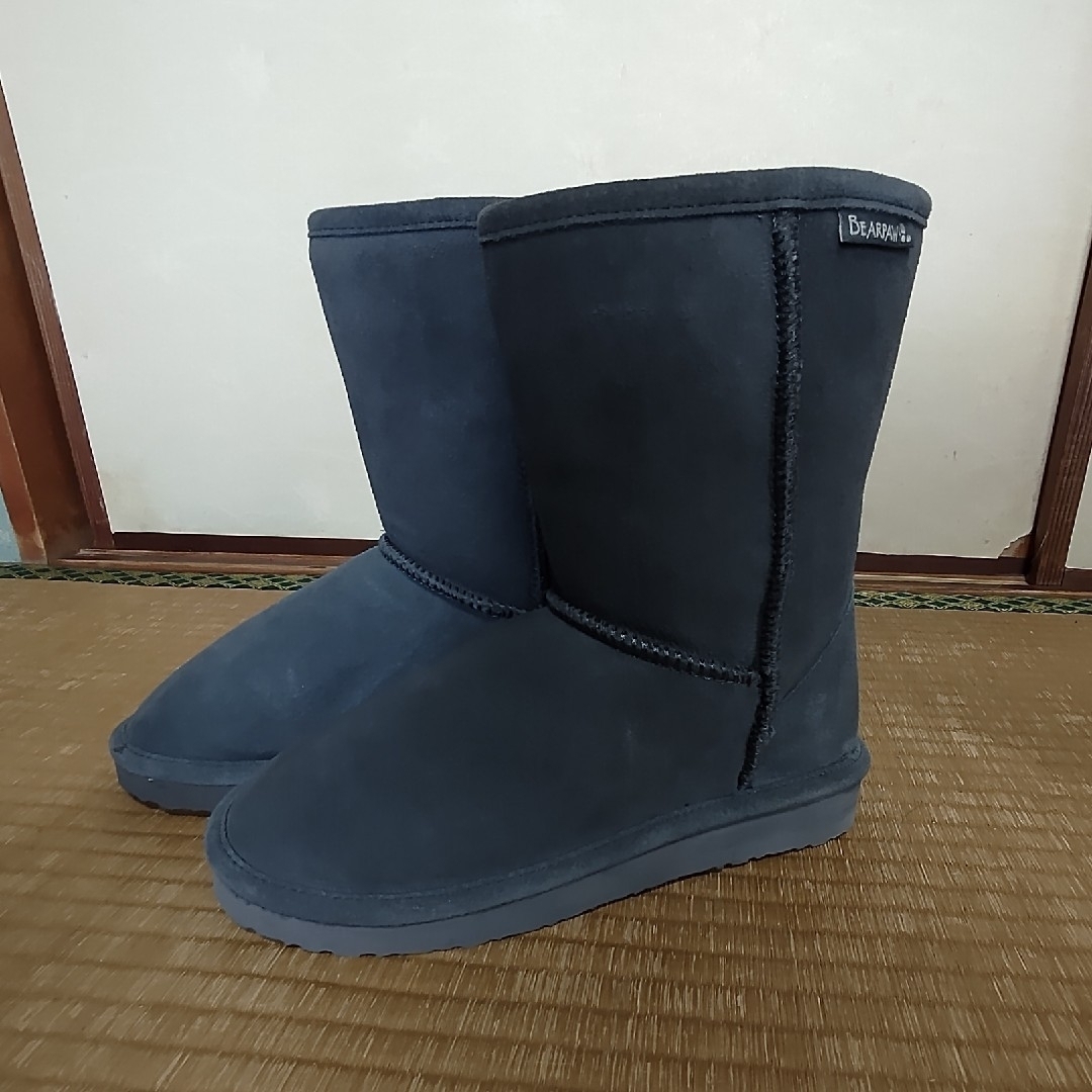 BEARPAW(ベアパウ)の【値下げ】【新品】BEARPAW【ベアパウ】【Emma8"】ム一トンブ一ツ レディースの靴/シューズ(ブーツ)の商品写真