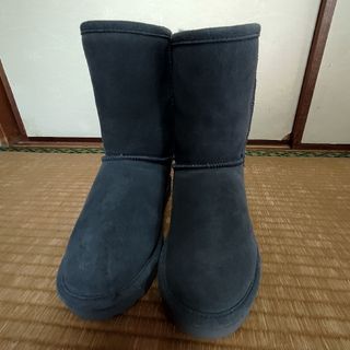 ベアパウ(BEARPAW)の【値下げ】【新品】BEARPAW【ベアパウ】【Emma8"】ム一トンブ一ツ(ブーツ)