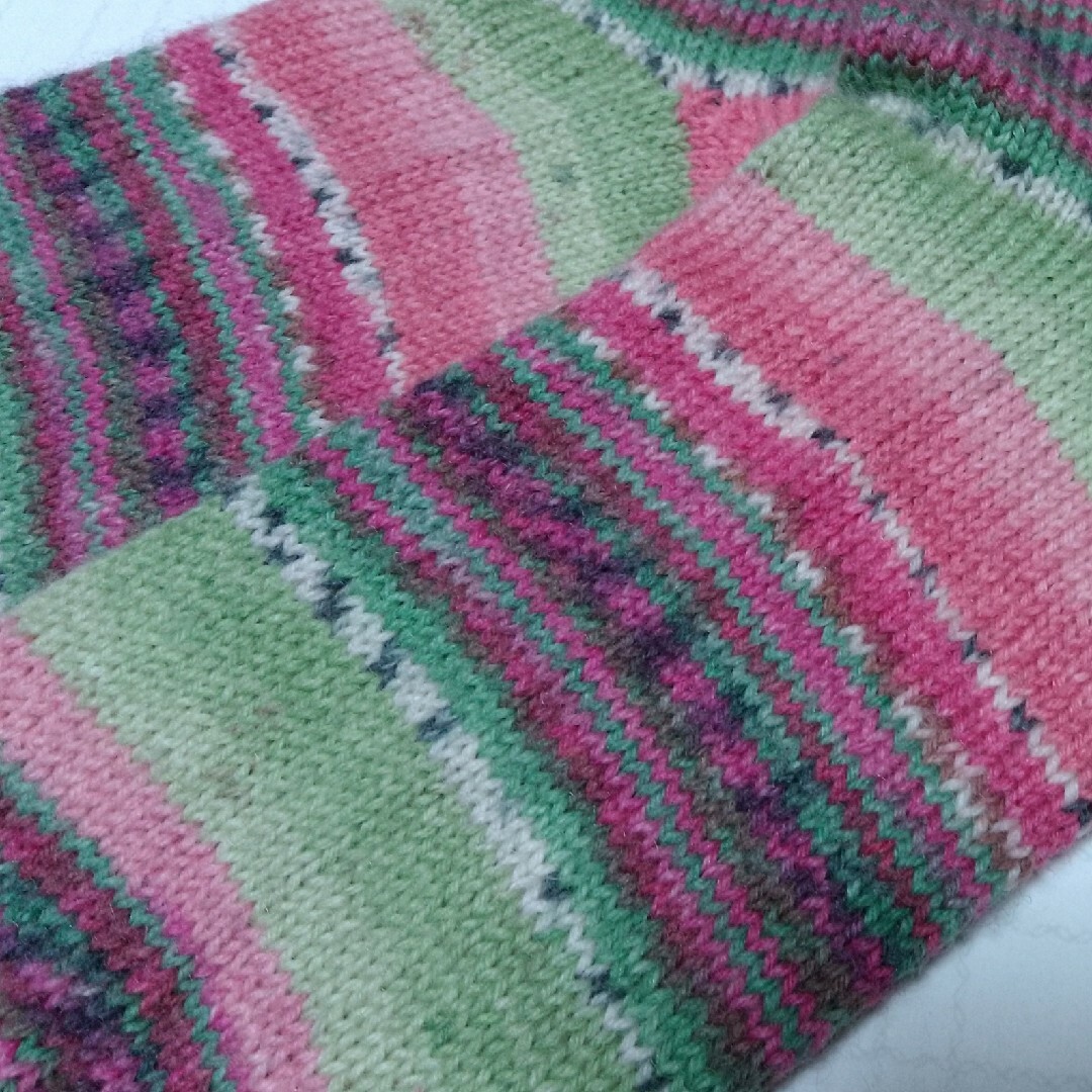 手編み靴下⭐オパール毛糸⭐とれたてパプリカ ハンドメイドのファッション小物(レッグウェア)の商品写真