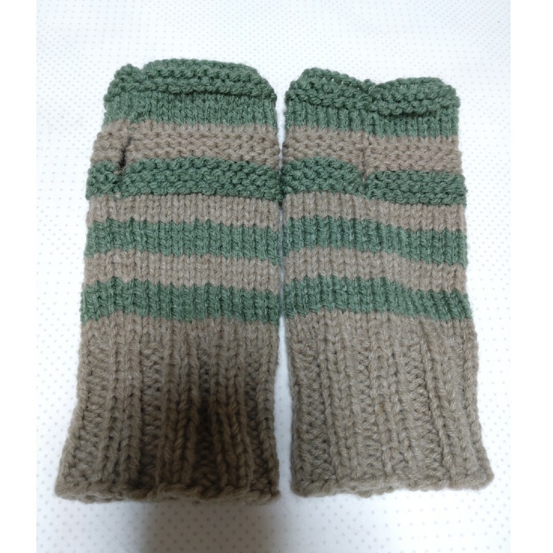 手編み手袋(指なし)　グリーン ハンドメイドのファッション小物(手袋)の商品写真