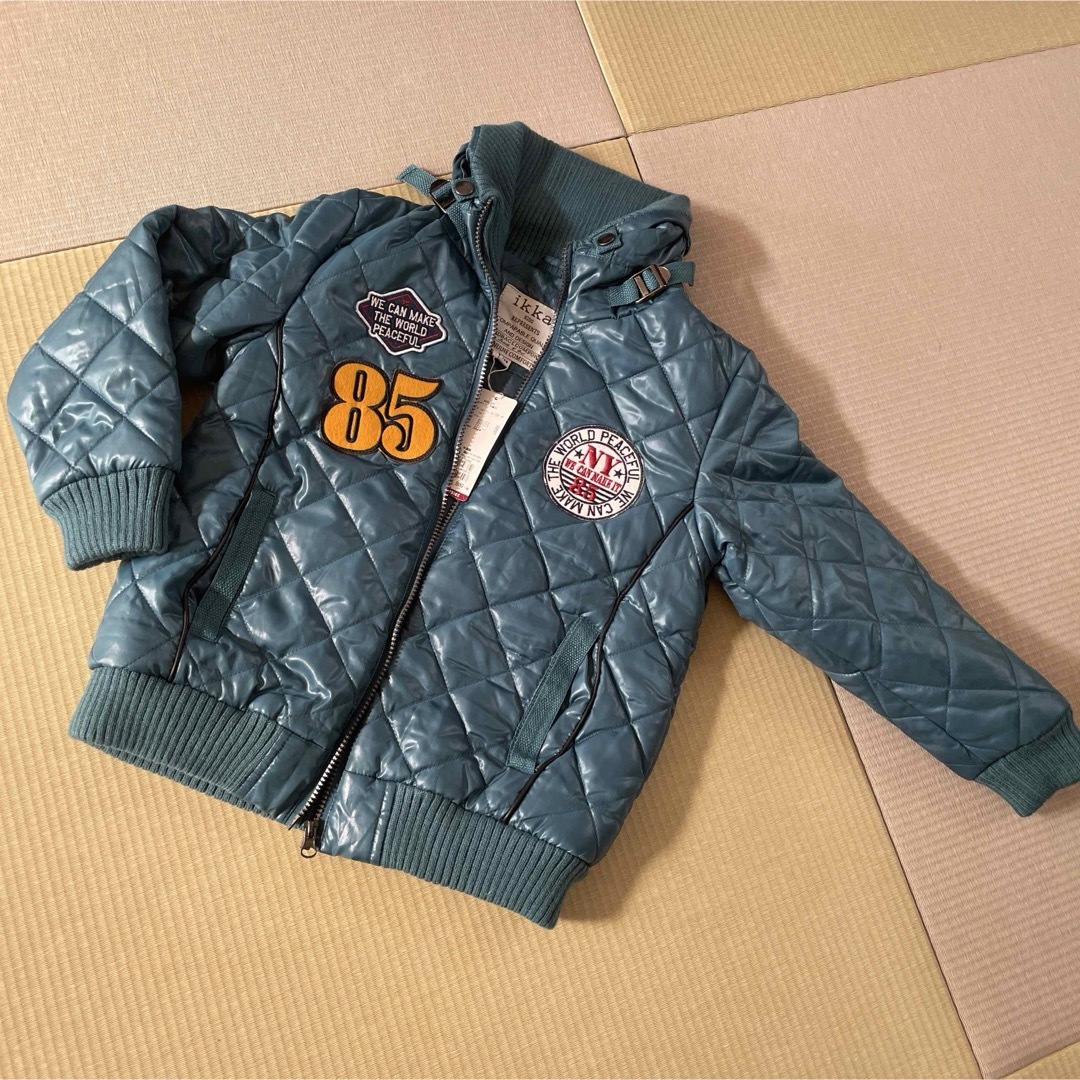 ikka(イッカ)の『新品未使用』ikka キッズ130 ジャンパー キッズ/ベビー/マタニティのキッズ服男の子用(90cm~)(ジャケット/上着)の商品写真