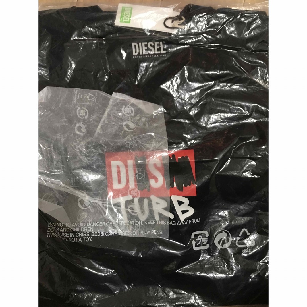 DIESEL(ディーゼル)のDIESEL Tシャツ M A032640GRAM Men's Slimブラック メンズのトップス(Tシャツ/カットソー(半袖/袖なし))の商品写真