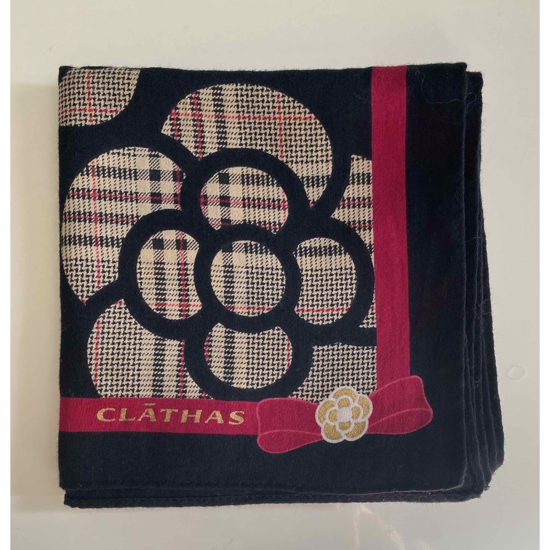 CLATHAS(クレイサス)のクレイサス　大判ハンカチ　2枚 レディースのファッション小物(ハンカチ)の商品写真