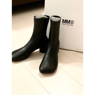 エムエムシックス(MM6)の新品未使用！即発送！MM6 アンクルブーツ(Anatomic)(ブーツ)