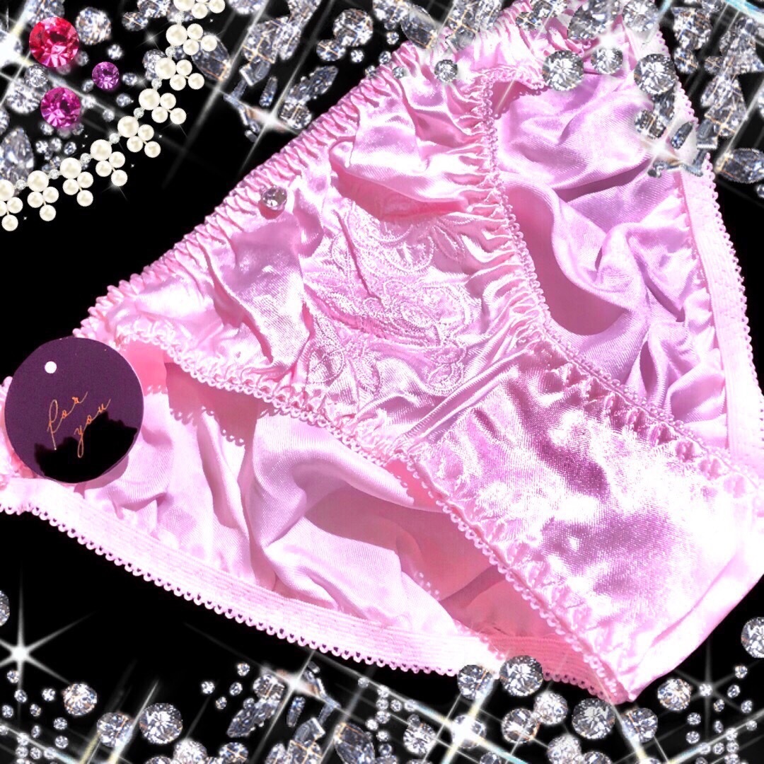 サテン刺繍　ショーツ　ワンサイズ　ピンク　ピーチジョン系　エメフィール系 レディースの下着/アンダーウェア(ショーツ)の商品写真