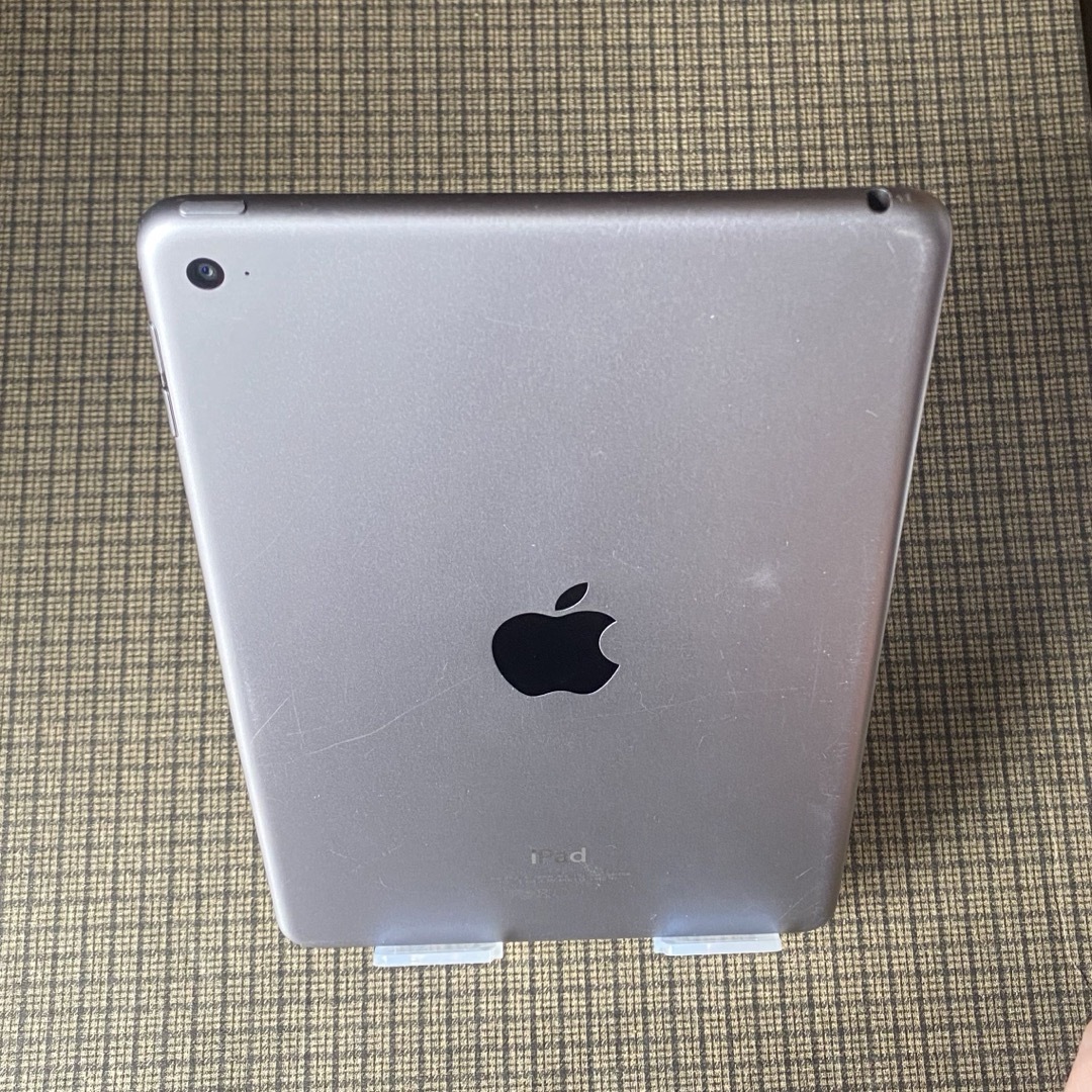 iPad(アイパッド)のiPadmini4 16GB wifi スマホ/家電/カメラのPC/タブレット(タブレット)の商品写真