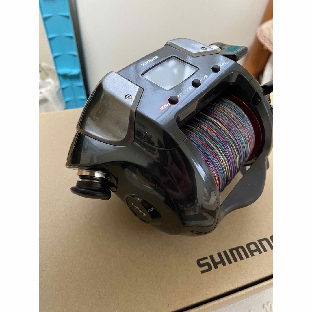 SHIMANO(シマノ)のSHIMANO 電動リール　PLAYS4000 使用4回 スポーツ/アウトドアのフィッシング(リール)の商品写真