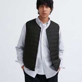 ASKYURSELF puffer vest black ダウンベストの通販｜ラクマ