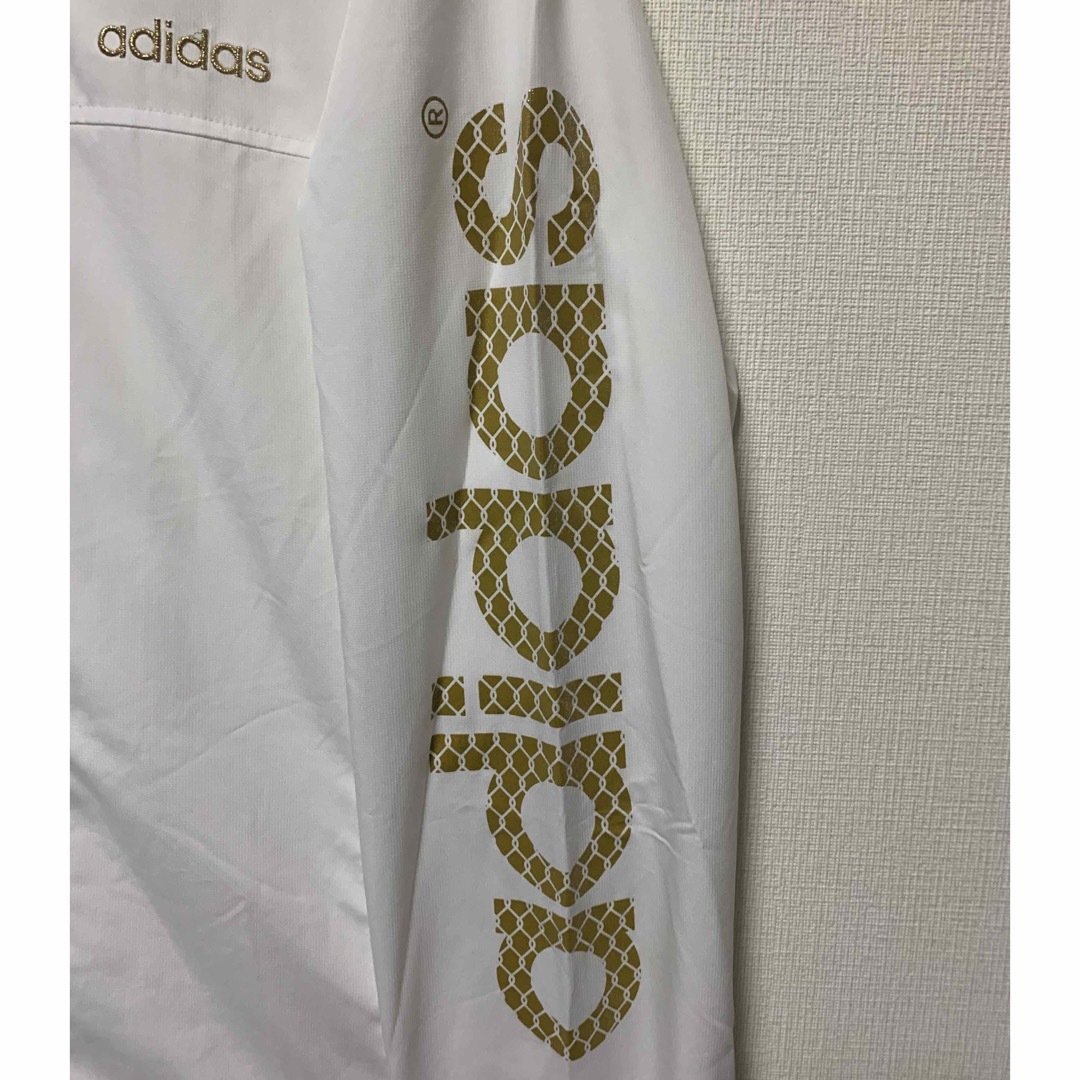 adidas(アディダス)の美品　adidas neo ホワイト&ゴールド　ジャケット　S   送料込み メンズのジャケット/アウター(ナイロンジャケット)の商品写真