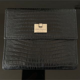 サルヴァトーレフェラガモ(Salvatore Ferragamo)のフェラガモ　折り財布　ウォレット(折り財布)