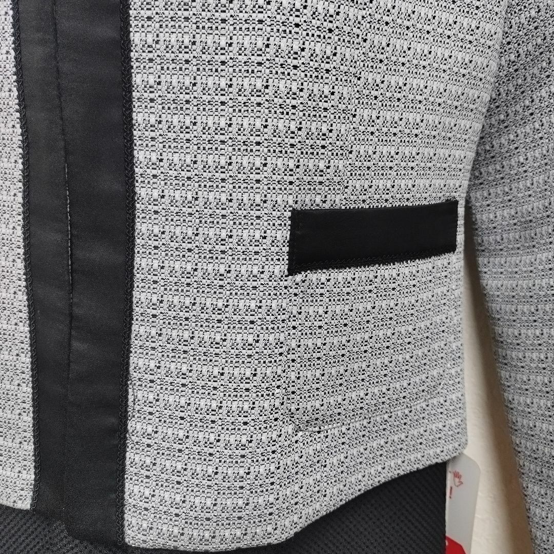 ニッセン(ニッセン)の新品 13AR　ニッセン 式服 卒業式 入学式 フォーマルノーカラージャケット  レディースのジャケット/アウター(ノーカラージャケット)の商品写真