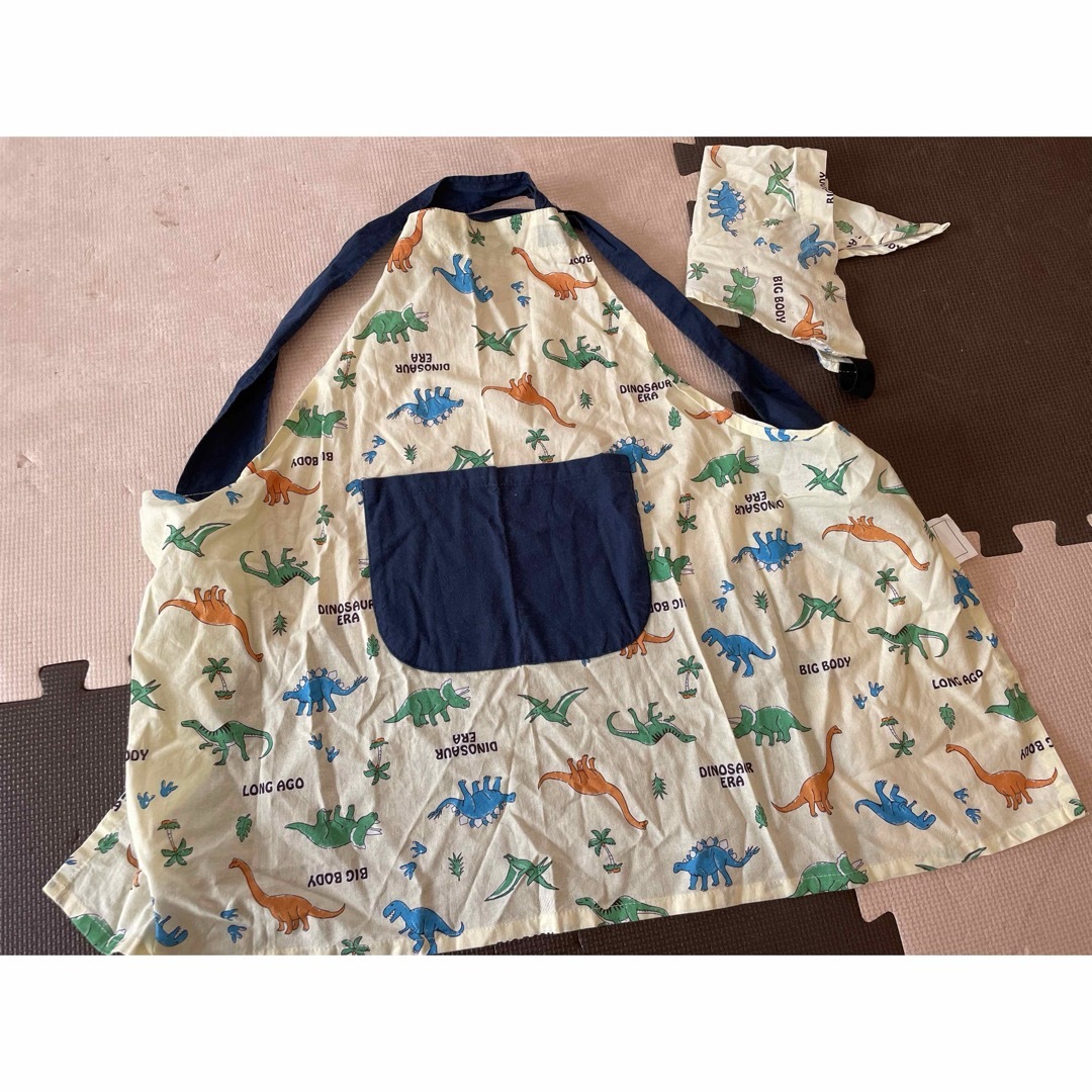 120〜140サイズ★エプロンと三角巾 キッズ/ベビー/マタニティのこども用ファッション小物(その他)の商品写真