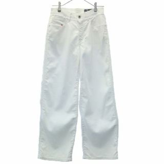 ディーゼル(DIESEL)のディーゼル 未使用 ルーズ パンツ W25 ホワイト DIESEL ワイド レディース 【中古】  【240126】(ショートパンツ)