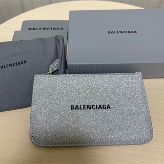 バレンシアガ(Balenciaga)のバレンシアガ　シルバー CASH LARGE ロング COIN＆カードホルダー(パスケース/IDカードホルダー)