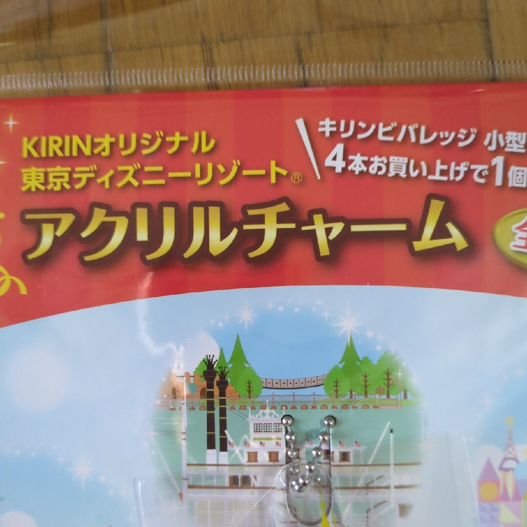 Disney(ディズニー)の東京リゾート　アクリルチャーム　ミッキー エンタメ/ホビーのアニメグッズ(キーホルダー)の商品写真