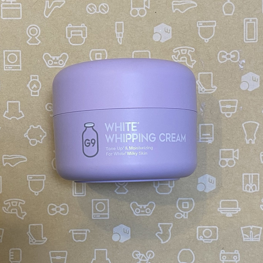 G9SKIN ホワイトホイッピングクリーム 牛乳クリーム ウユクリーム 紫50g コスメ/美容のベースメイク/化粧品(コントロールカラー)の商品写真