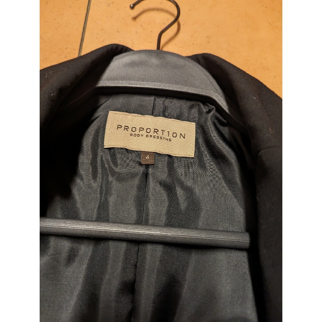 PROPORTION BODY DRESSING(プロポーションボディドレッシング)の美品プロポーションボディドレッシング黒スーツＬ レディースのフォーマル/ドレス(スーツ)の商品写真