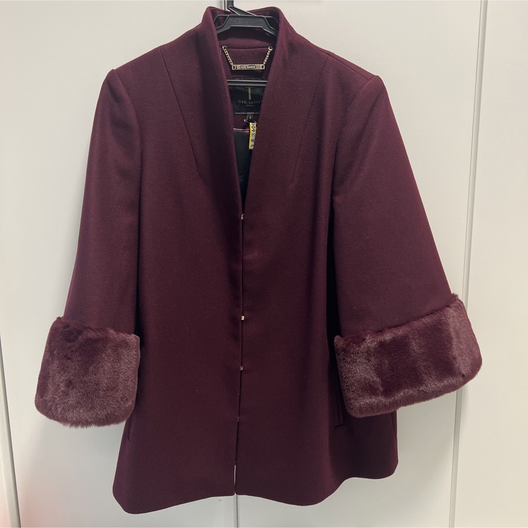 TED BAKER(テッドベイカー)の【美品】一度のみ着用 Ted Baker カシミヤ混コート レディースのジャケット/アウター(毛皮/ファーコート)の商品写真