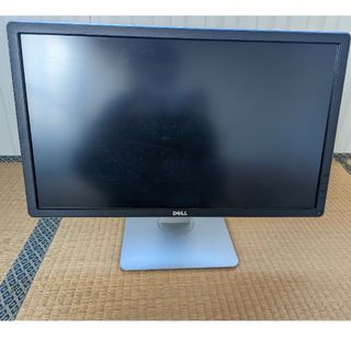 デル(DELL)のDell P2415Q(現在ではやや珍しい24インチ4Kモニター)(ディスプレイ)