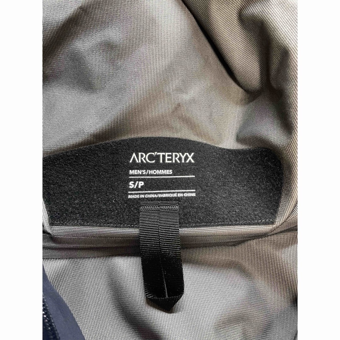 ARC'TERYX(アークテリクス)のアークテリクス　ベータLT ジャケット メンズのジャケット/アウター(ナイロンジャケット)の商品写真