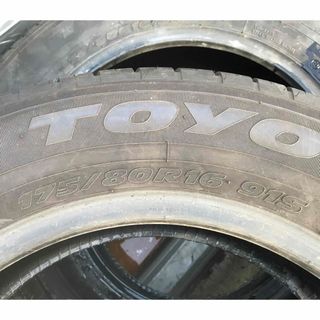 トーヨータイヤ(トーヨータイヤ)の☆ 175/80R16 ジムニー　中古タイヤ　４本☆(タイヤ)