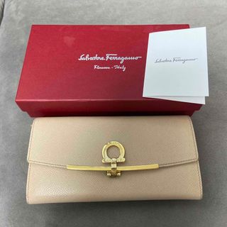 フェラガモ(Ferragamo)の【証明書あり】FERRAGAMO フェラガモ 長財布【美品】(財布)