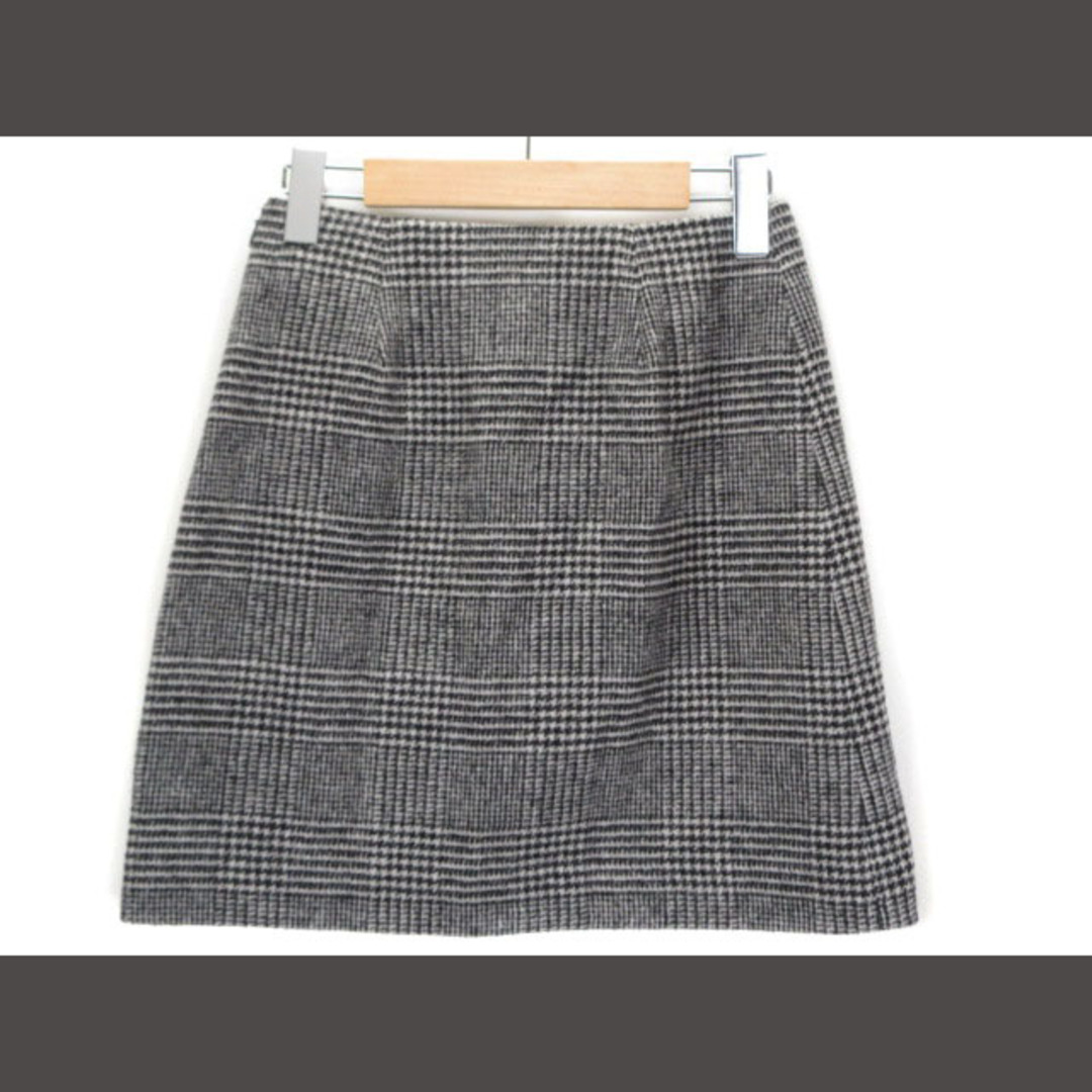NATURAL BEAUTY BASIC(ナチュラルビューティーベーシック)のナチュラルビューティーベーシック  スカート 台形 グレンチェック ウール S  レディースのスカート(ミニスカート)の商品写真