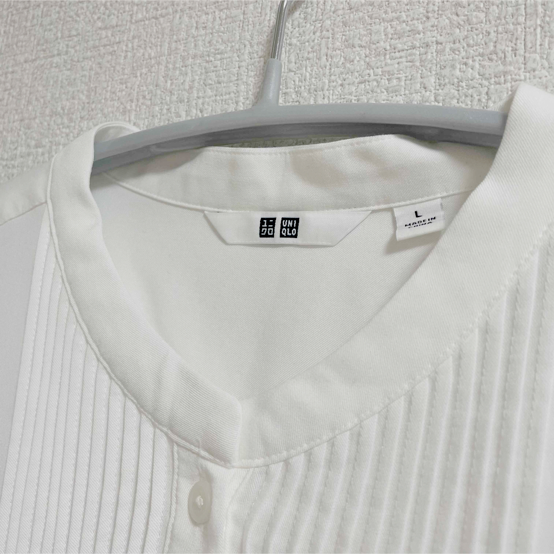 UNIQLO(ユニクロ)の美品 UNIQLO レーヨンピンタックプルオーバーブラウス レディースのトップス(シャツ/ブラウス(長袖/七分))の商品写真