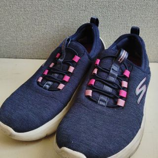 SKECHERS - SKECHERS 値下げ相談可の通販 by ぴの's shop