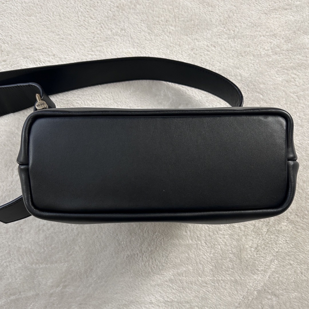 Ameri VINTAGE(アメリヴィンテージ)のosoi バッグ　最終値下げ レディースのバッグ(ショルダーバッグ)の商品写真