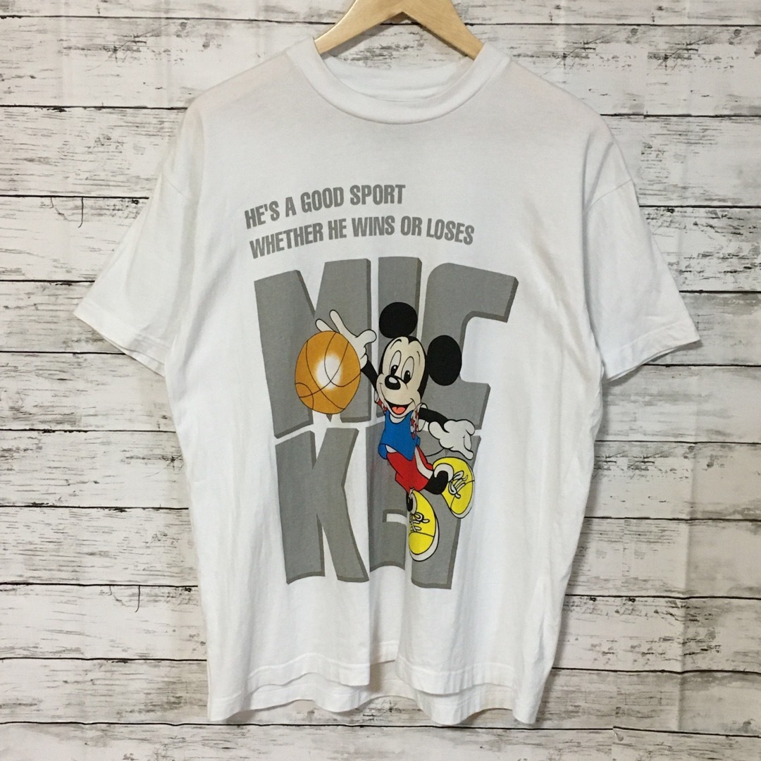 Disney(ディズニー)の【希少】ディズニー Tシャツ 白 バスケ カットソー フリーサイズ メンズのトップス(Tシャツ/カットソー(半袖/袖なし))の商品写真