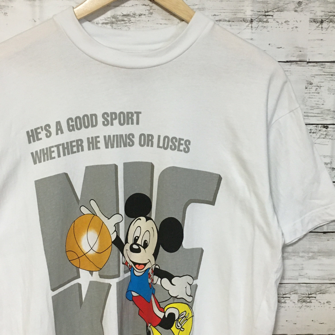 Disney(ディズニー)の【希少】ディズニー Tシャツ 白 バスケ カットソー フリーサイズ メンズのトップス(Tシャツ/カットソー(半袖/袖なし))の商品写真