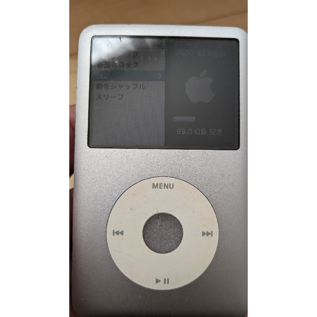 iPod(アイポッド)の【ジャンク品】Apple iPod Classic 120GB スマホ/家電/カメラのオーディオ機器(ポータブルプレーヤー)の商品写真