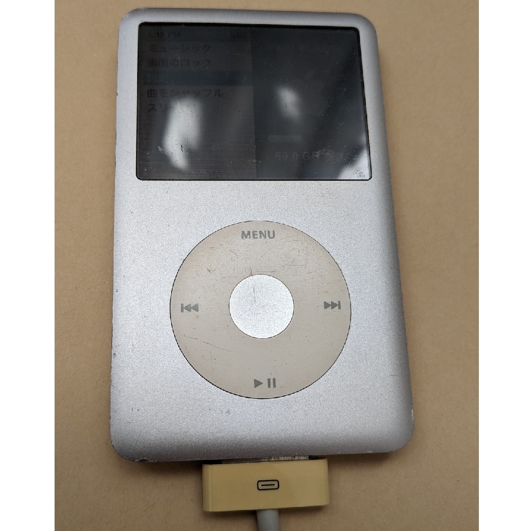 iPod(アイポッド)の【ジャンク品】Apple iPod Classic 120GB スマホ/家電/カメラのオーディオ機器(ポータブルプレーヤー)の商品写真