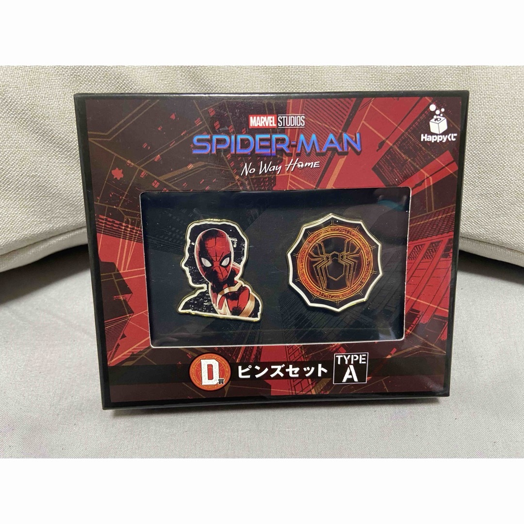 MARVEL(マーベル)のmarvel×スパイダーマン　クリアステッカー＆ピンズセット エンタメ/ホビーのエンタメ その他(その他)の商品写真