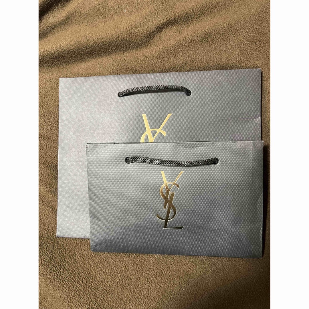 Yves Saint Laurent(イヴサンローラン)のイヴ・サンローラン　ショッパー レディースのバッグ(ショップ袋)の商品写真