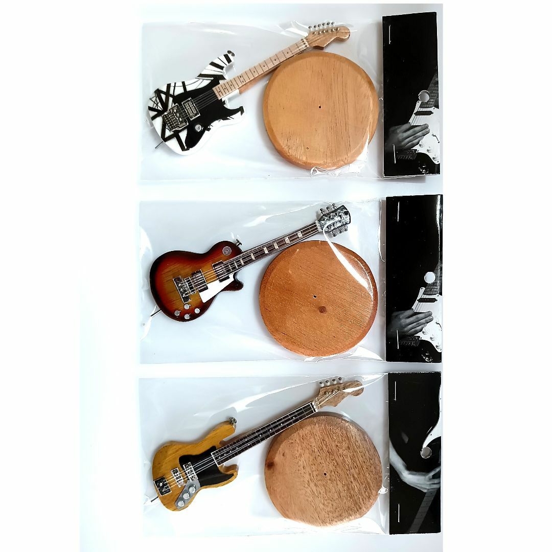 VAN HALEN ヴァンヘイレンミニチュアギター2本+ベース1本の3点セット エンタメ/ホビーのおもちゃ/ぬいぐるみ(模型/プラモデル)の商品写真