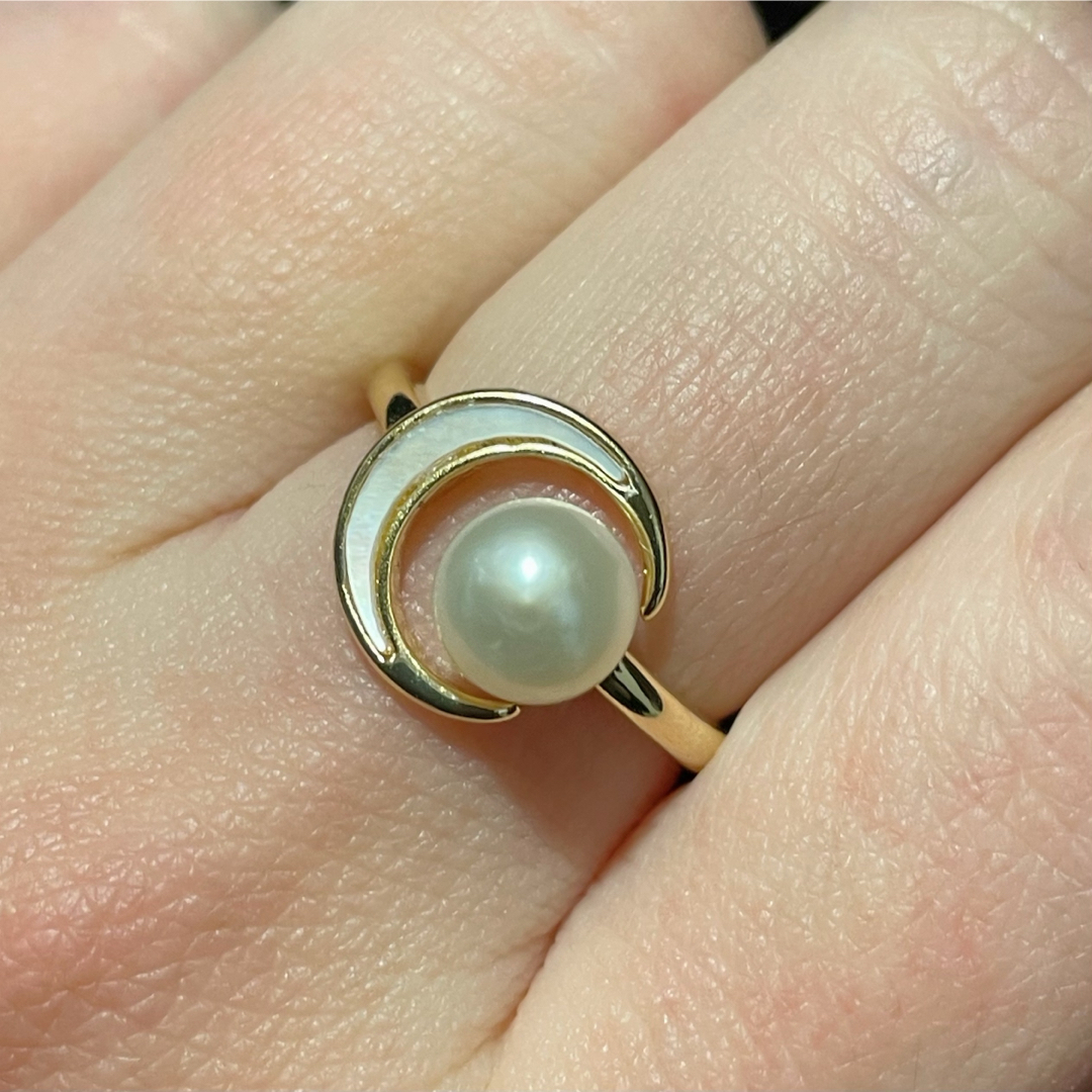 真珠指輪　ホワイトパールリング　月　白蝶貝 レディースのアクセサリー(リング(指輪))の商品写真