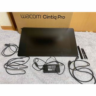 Wacom Cintiq 16 FHD DTK1660K1D ＋替え芯