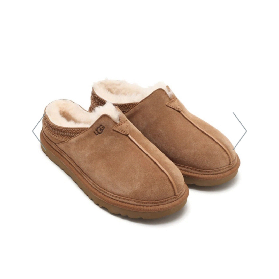 UGG スリッポン　Neuman 23センチ