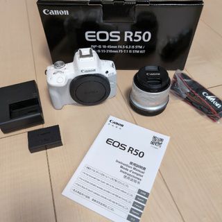 キヤノン(Canon)の【週末限定値下げ】 canon　EOS R50　ホワイト(ミラーレス一眼)