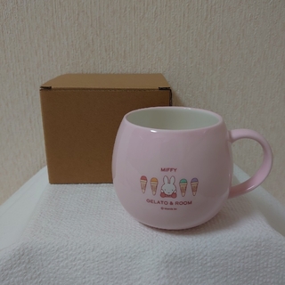 ミッフィー(miffy)の新品箱入り☆ロフト限定☆GELAT&ROOMミッフィーマグカップ(マグカップ)