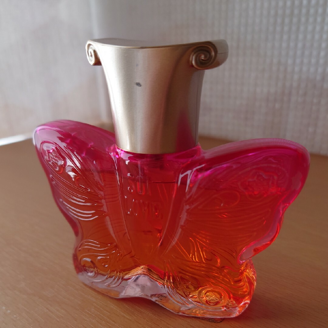 ANNA SUI(アナスイ)のアナスイ　香水　スイラブ　30ml コスメ/美容の香水(香水(女性用))の商品写真