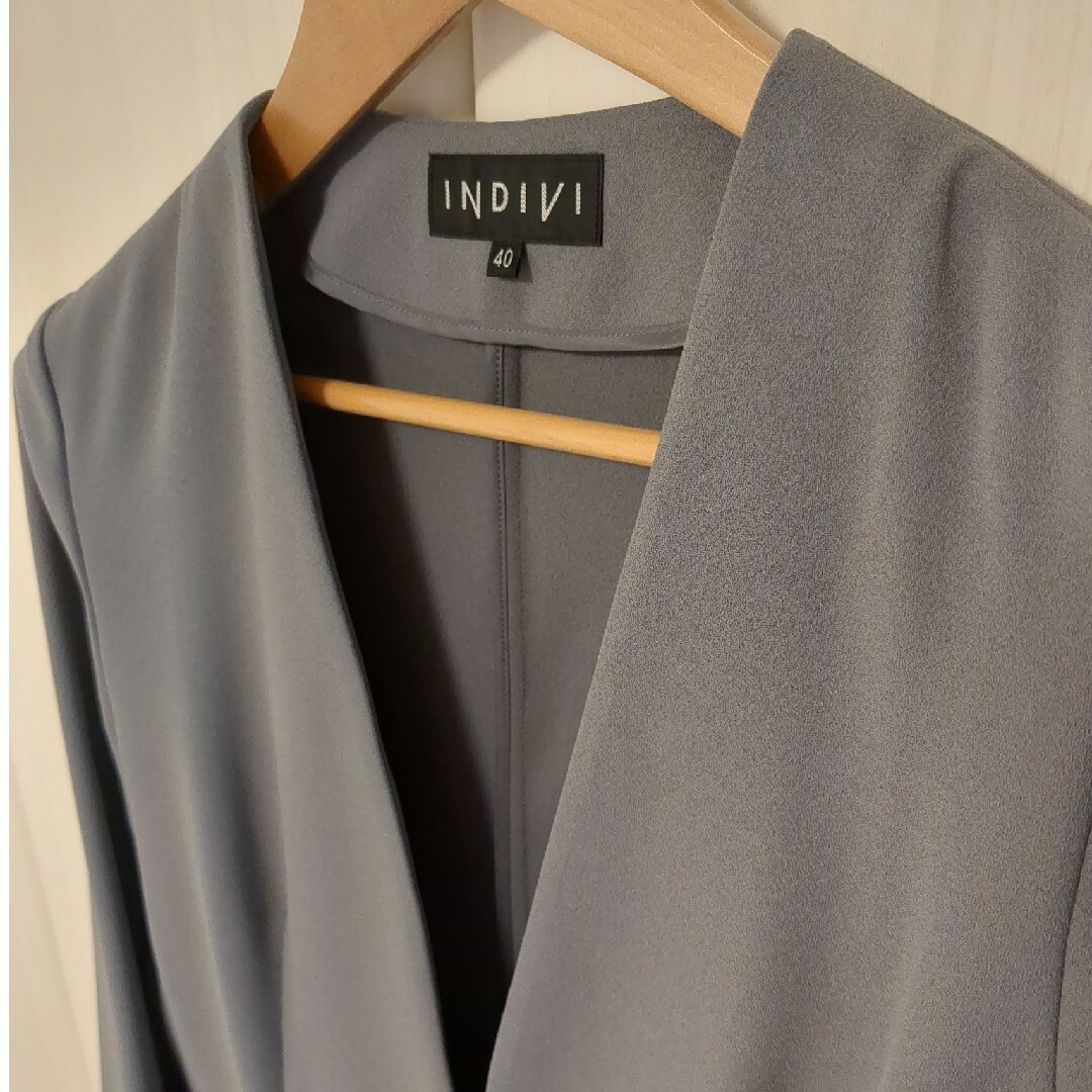 INDIVI　スーツ レディースのフォーマル/ドレス(スーツ)の商品写真