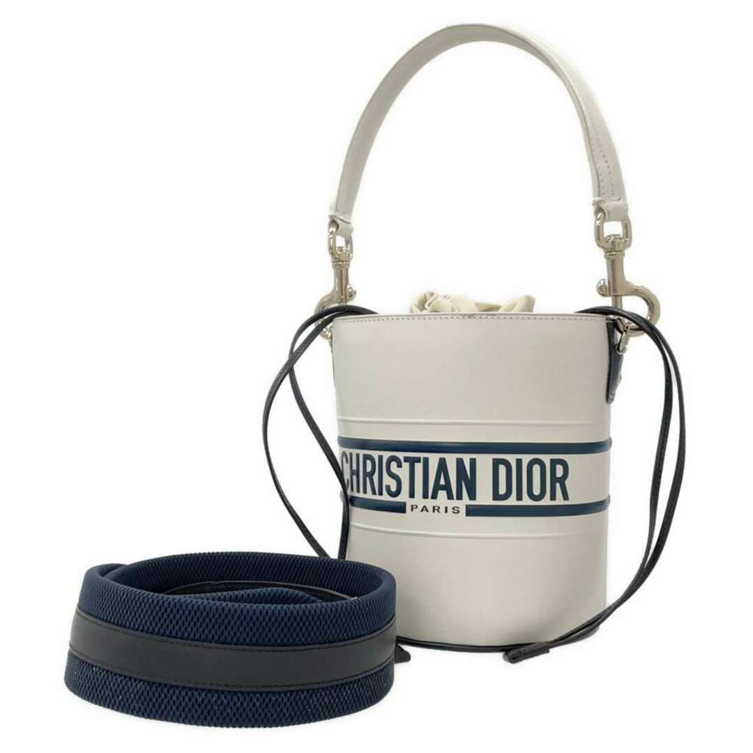 クリスチャン・ディオール ハンドバッグ ヴァイヴ バケット マイクロ S6250OSGQ Christian Dior バッグ ショルダーバッグ 白ハンドバッグ