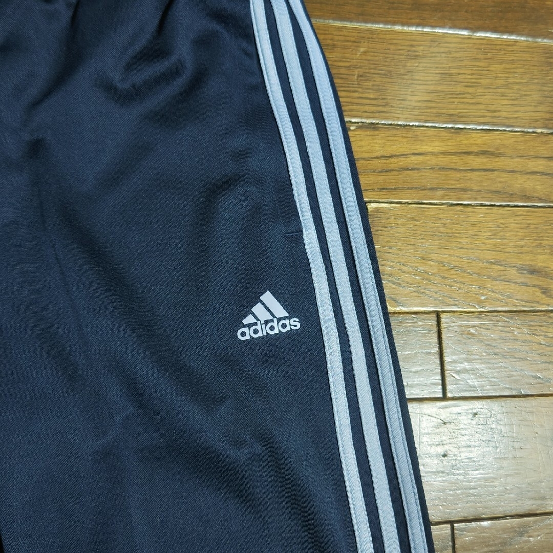 adidas(アディダス)のアディダスジャージセットアップＸＬ メンズのトップス(ジャージ)の商品写真