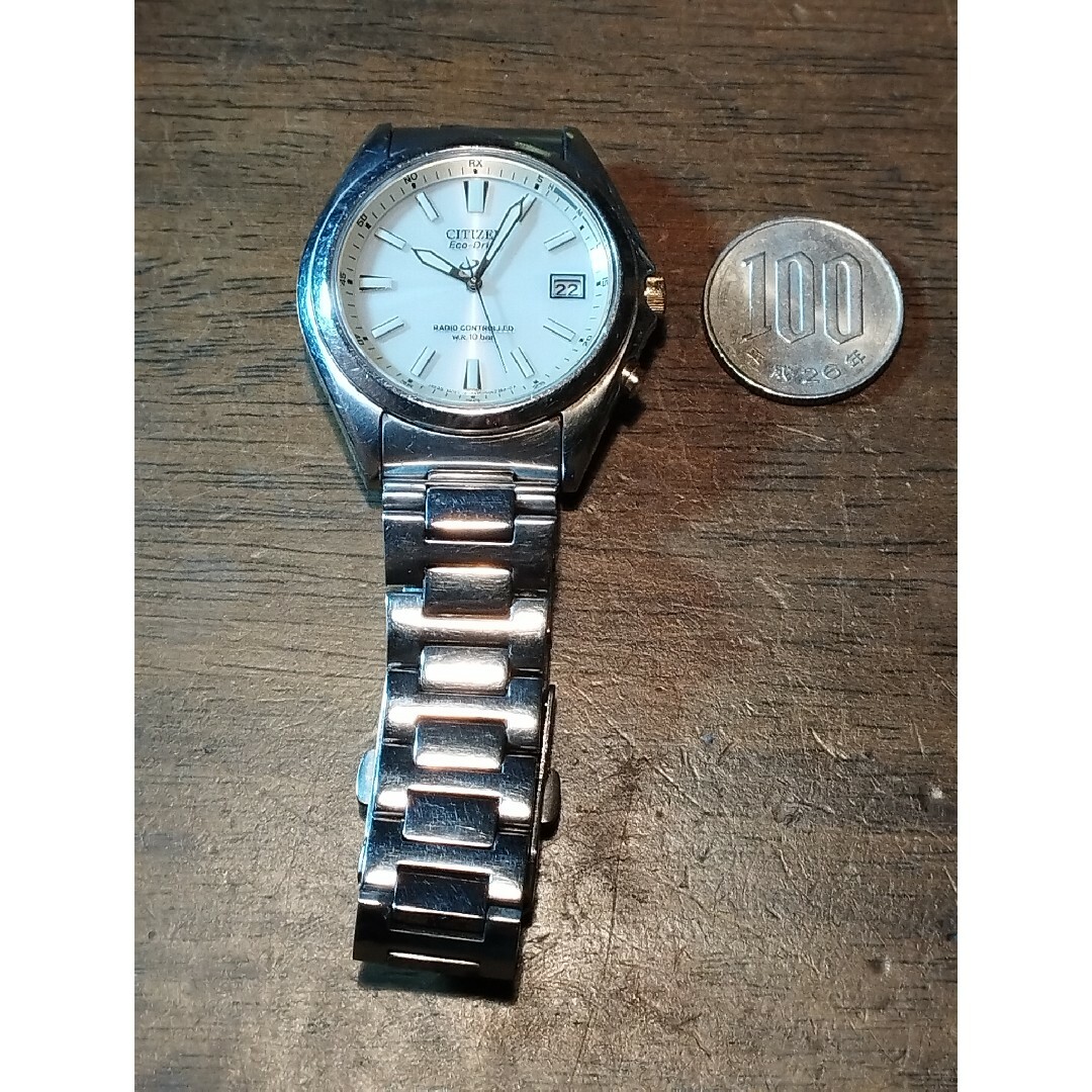 CITIZEN(シチズン)のAD3　シチズン・エコドライブ　　　電波・ソーラー時計　日付つき メンズの時計(腕時計(アナログ))の商品写真