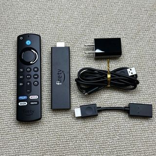 アマゾン(Amazon)のAmazon Fire TV Stick 4K Max リモコン(第3世代)付属(映像用ケーブル)