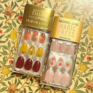 DASHING DIVA(ダッシングディバ)のダッシングディバ マジックプレス　オーバル 2点セット　②【新品・匿名配送】 コスメ/美容のネイル(つけ爪/ネイルチップ)の商品写真